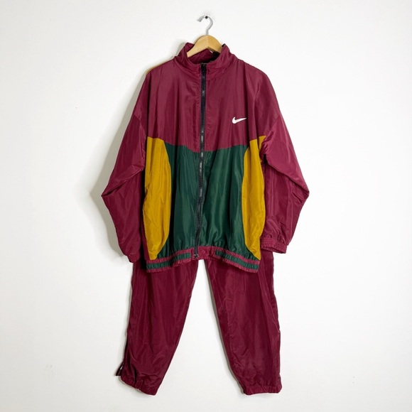 Vintage Nike Sports Tracksuit Men’s Large 2 Piece 1970’s